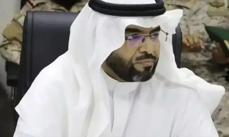 عقب اغلاق جمعية ”الانتقالي“ بـ عدن... موالون للزبيدي يتوعدون المستشار الشهراني: إذا استمرت أوامرك لنا كلام...